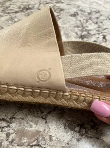 Born Shoes Born Sandals Sz 8