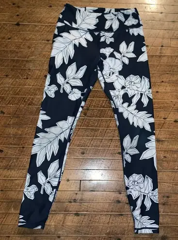 All Fenix Arlo blue & white tropical flower S Athleisure leggings