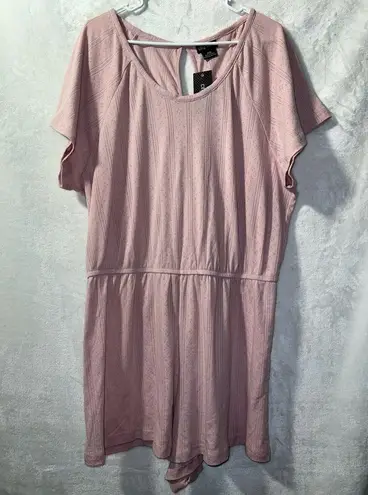 City Chic NWT Greta Romper in Blush size 18 medium