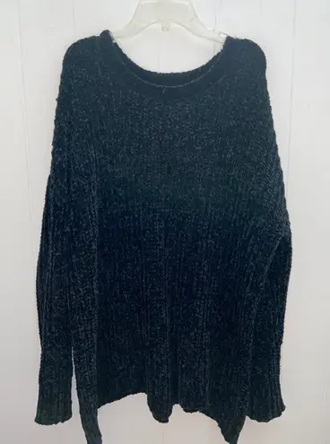 Black Chenille Sweater Size L