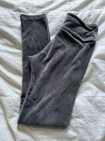 Essential Cozy winter : soft faux velvet gray leggings