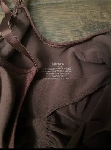 SKIMS NWOT Sculpting Bodysuit Thong COCOA XL