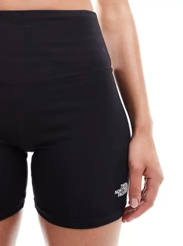 The North Face NWT  Evolution legging shorts in black Size M