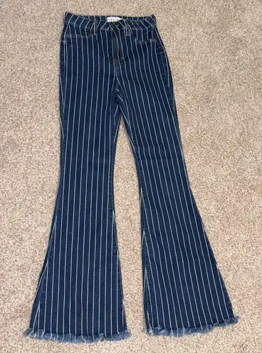 Cello Trendy high waist striped flares with hidden zipper. NWT