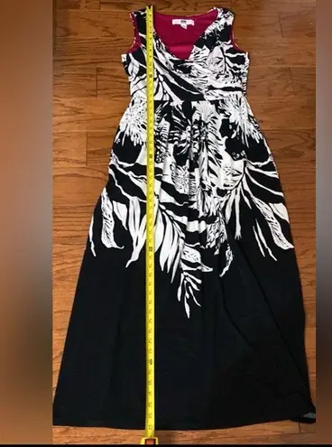 DR Collection Blk & white sleeveless long dress M