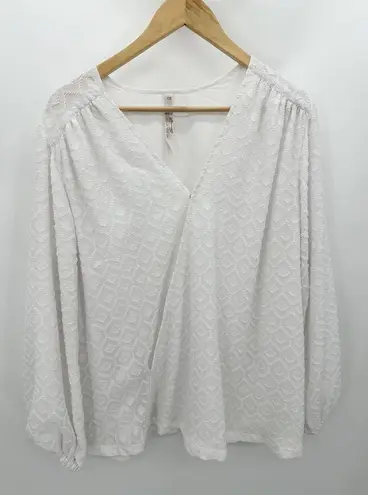 Seven7 Melissa McCarthy Seven 7 Top Women 1X White V-Neck Argyle Textured Blouse