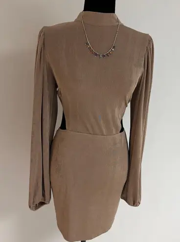 Amenah 2 Chic Bandage Dress NWOT