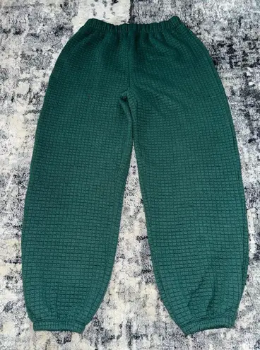 Princess Polly Pre-Owned Size 10  Green Ara Bella CropTank Top and Sweatpants Set