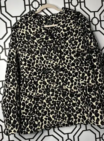 Apt. 9  Ladies Button Up Stylish Fashionable Warm Leopard Jacket Size Medium