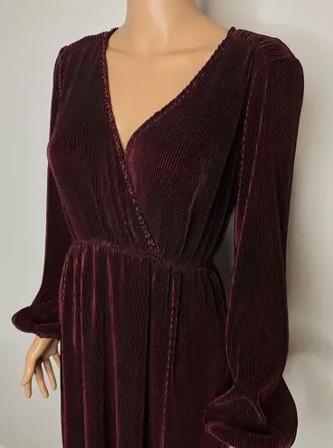 Baltic Born Venus Pleated Maxi Dress in Mulberry size L