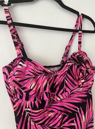 NWT Island Escape Tropical Pink Tahiti Floral Ruffle Tankini Swim Top Size 6
