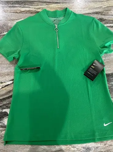 Nike Beautiful  Golf pullover- Kelly Green- Size Medium- NWT! ⛳️