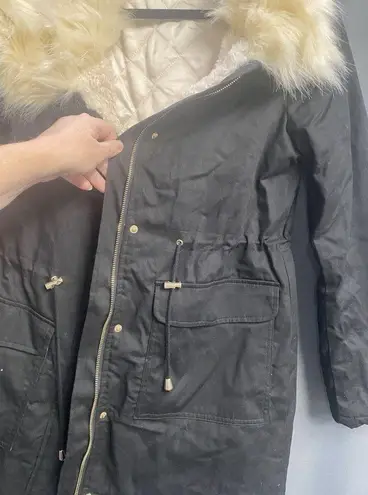 Donna Salyers' Fabulous Furs Parka Jacket Womens Medium Black 100% Faux Fur B74