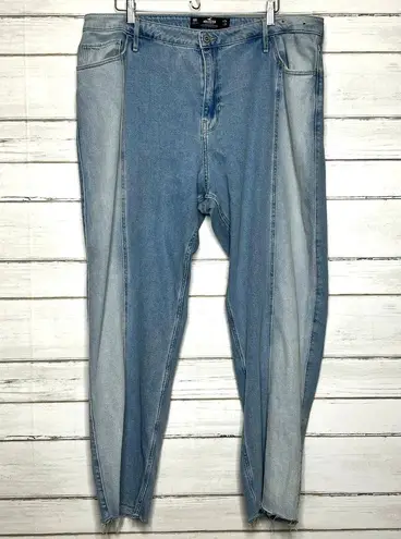 Hollister  Ultra High Rise Dad Jean Two Tone Denim Size 34 /19R