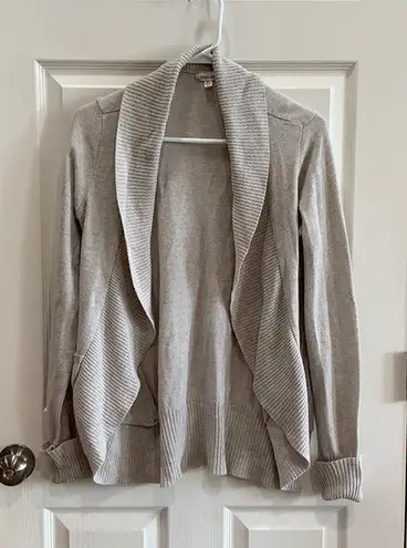 Silence + Noise Size medium beige‎ shawl thumbnail 1