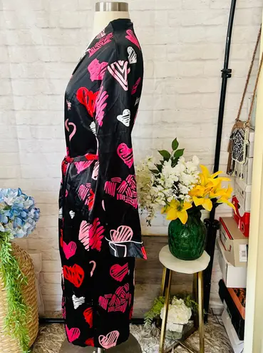 Boutique Black Silk Heart Robe