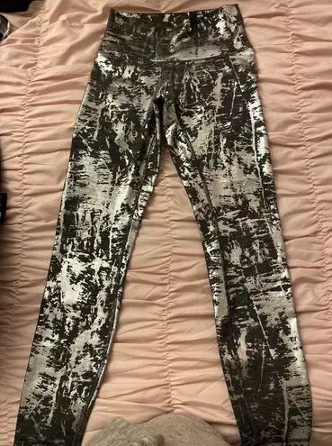 Lululemon Shine leggings