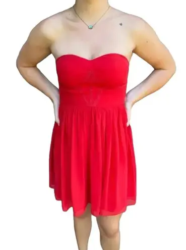 Minuet Boutique Purchased Embroidered Red Strapless Dress - size S