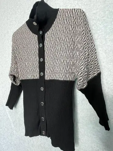 Karen Millen Black Gray Mock Neck Snap Front Dolman Sleeve Knit Top Size 2