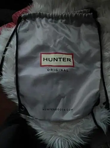 Hunter  Original Drawstring Bag - Stylish & Functional - Image 1