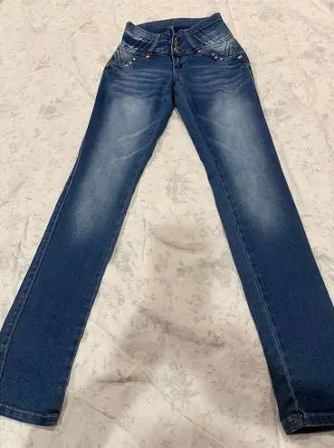 Tush push Women's Distressed Straight Jeans Size 13 Blue Denim