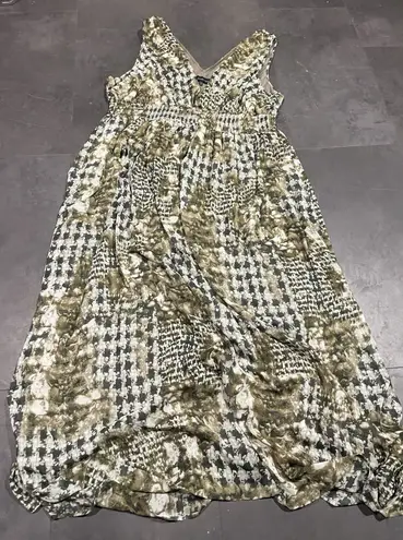 Mlle Gabrielle Mile Gabrielle Brown Dainty Floral Sheer Tiered Dress Size 3X F-70