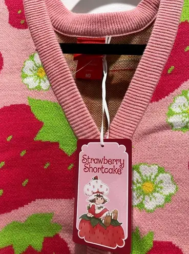 Strawberry Shortcake Allover Strawberry Print Women's Cardigan (Medium)