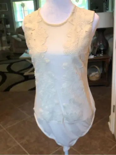 Belle Tweed Ivory Floral Appliqué See Through Sleeveless Bodysuit Size XL