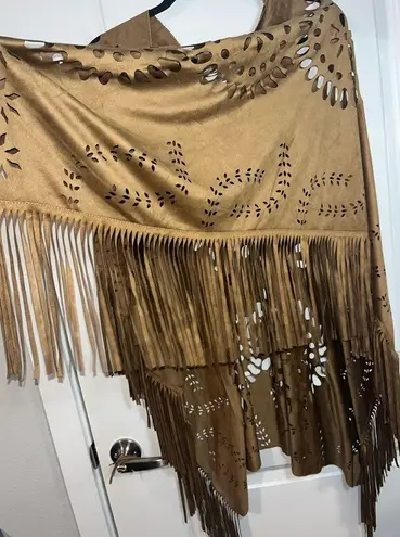 Unbranded One Size Brown Tan Faux Suede Cut Outs Boho Fringe Poncho/Kimono