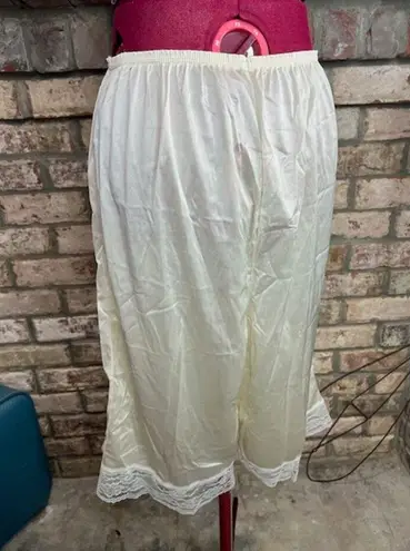 Pollinaise slip shorts half slip cream Size XL