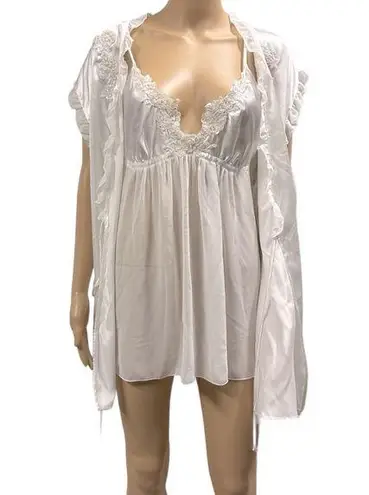 Linea Donatella  White Satin Lingerie Peignoir Set Nightgown and Robe Beaded XL