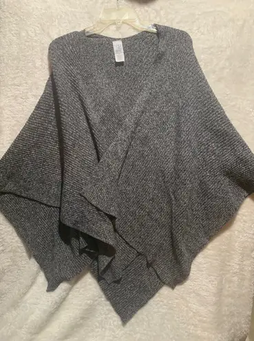 Time and Tru Women's One Size Knit Poncho Sweater Gray Textured Open Front