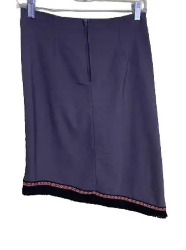 Asymmetrical hemline skirt with tribal fringe trim Gray