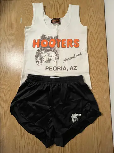 Hooters B28 Women’s Girl Vintage Rare Uniform Tank & Shorts from Peoria Arizona size Xs