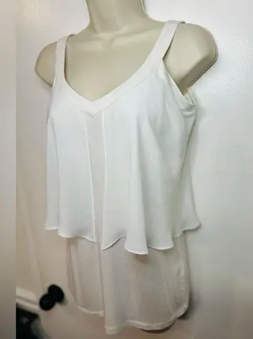 Patrizia Luca Women’s White Sleeveless Layered Ruffle Top Elegant & Versatile S