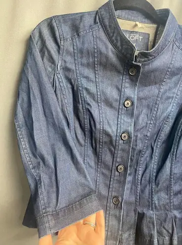 Ann Taylor Loft Jacket Women's 4 Blue Denim Front Button Long Sleeve Pleated B71