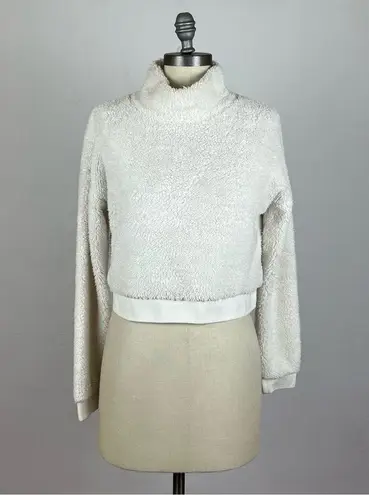Beyond Yoga All Time Cropped Pullover in White