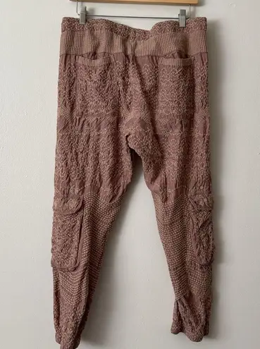 Johnny Was M Sita Pull On Cupra Embroidered Crop Cargo Jogger Pants in Rose Pink