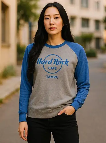 Hard Rock Cafe Unisex Sweatshirt Sz M Blue Gray Contrast Raglan Sleeve Tampa NEW