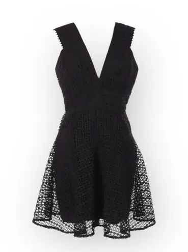 Bardot new ❤︎︎ Deep Plunge Fit n Flare Lace Cocktail Mini Dress ❤︎︎ Black ❤︎︎ M