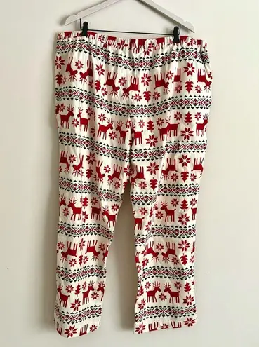 Hanna Andersson Women’s Holiday Reindeer Flannel Pajama Set