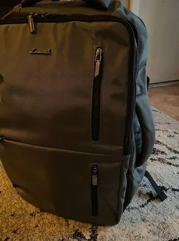⚠️ SOLD ⚠️Travel backpack Gray