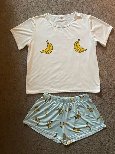 2 Piece Pajama Set, Short Sleeve Top and Shorts, Bananas, Size Medium Blue