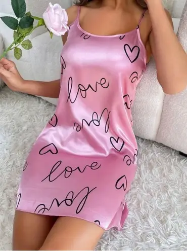 Boutique Baby Pink, Silky, Graphic, Night Slip