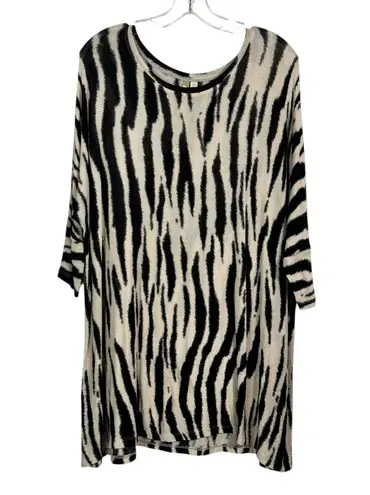 Comfy USA Oversized Longline Zebra Animal Printed 3/4 Sleeve Tunic Top Small S