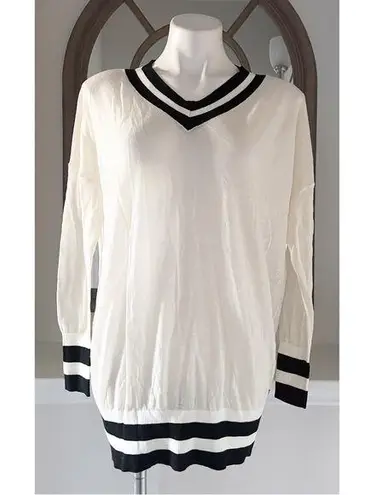 n:philanthropy Wool V-Neck Lightweight Sweater, White & Black EXCELLENT! $178