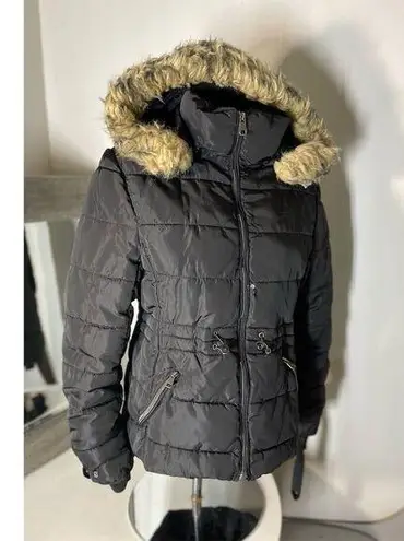 Special One Women's Black Puffer Jacket M Faux Fur Hood Winter Casual