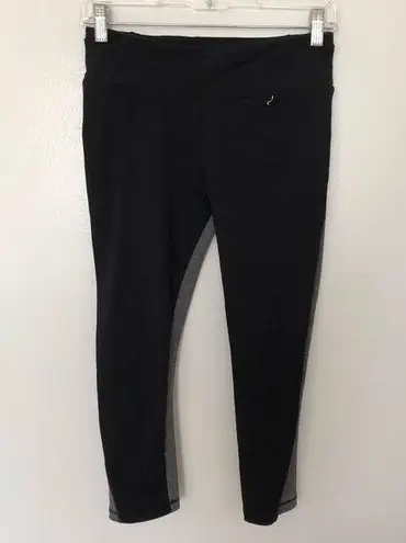 Monrow Leggings Cropped Color Blocked Black Grey Small
