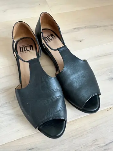 Fortress of Inca Womens Flat Sandals Leia T strap Black Peep toe Size 8