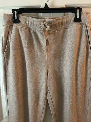 Barefoot Dreams Malibu Luxe Lounge Sweatshirt Jogger Sz XL (top) Sz Med (bottom)